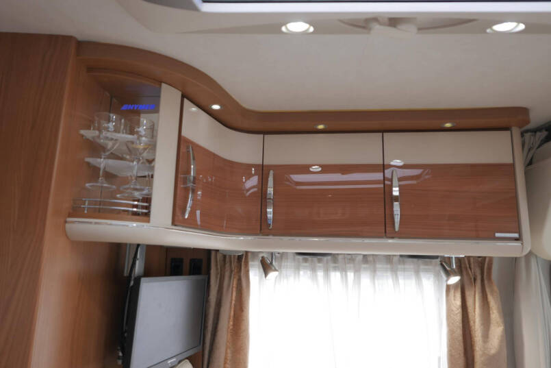 Hymer B 674 SL Elegance | 3.0 Automaat | Luchtvering | Levelsysteem | AL-DE 33