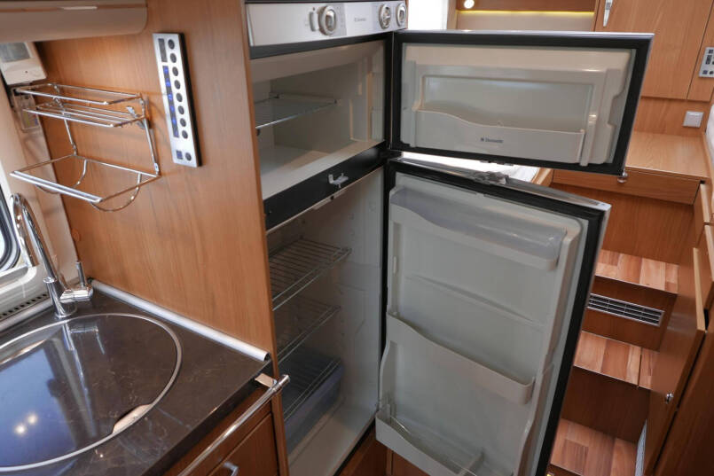 Hymer B 674 SL Elegance | 3.0 Automaat | Luchtvering | Levelsysteem | AL-DE 45