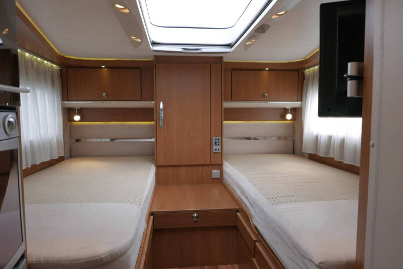 Hymer B 674 SL Elegance | 3.0 Automaat | Luchtvering | Levelsysteem | AL-DE 47