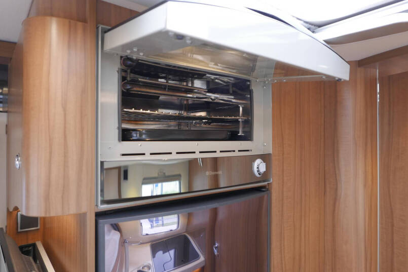 Hymer B 678 DL DynamicLine | Automaat | Levelsysteem | LPG | Enkele bedden 35