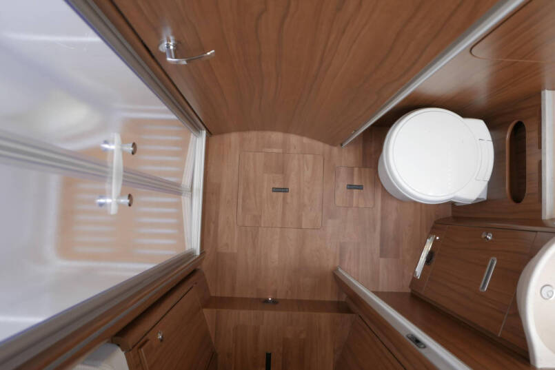 Hymer B 678 DL DynamicLine | Automaat | Levelsysteem | LPG | Enkele bedden 47
