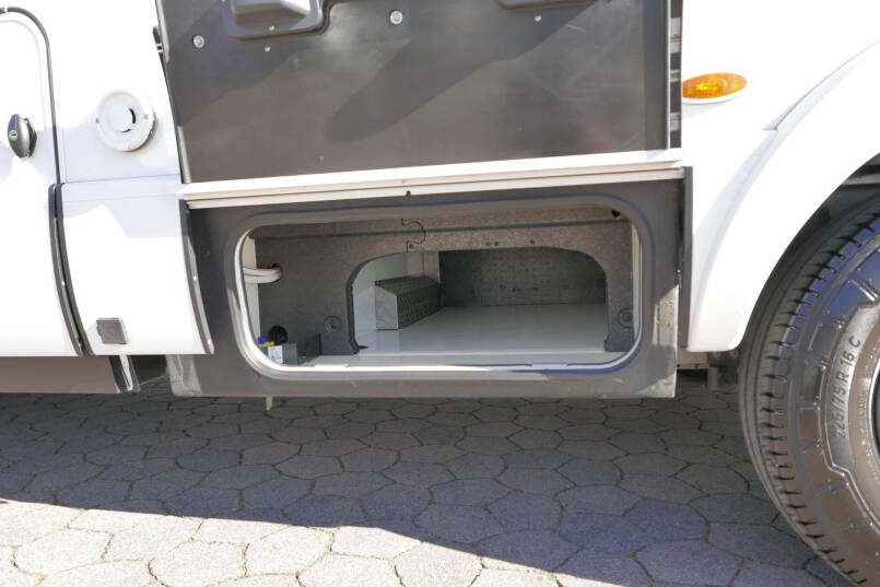Hymer BMC-I 680 ModernComfort | Levelsysteem | AL-DE | Airco | Omvormer 16
