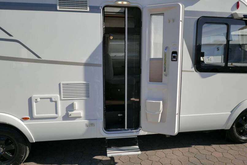 Hymer BMC-I 680 ModernComfort | Levelsysteem | AL-DE | Airco | Omvormer 17