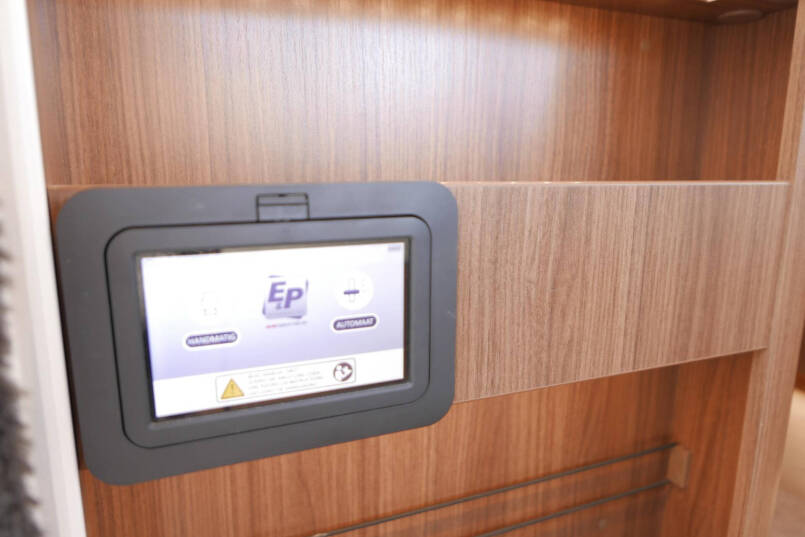 Hymer BMC-I 680 ModernComfort | Levelsysteem | AL-DE | Airco | Omvormer 34