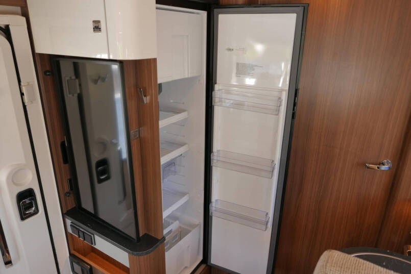 Hymer BMC-I 680 ModernComfort | Levelsysteem | AL-DE | Airco | Omvormer 38