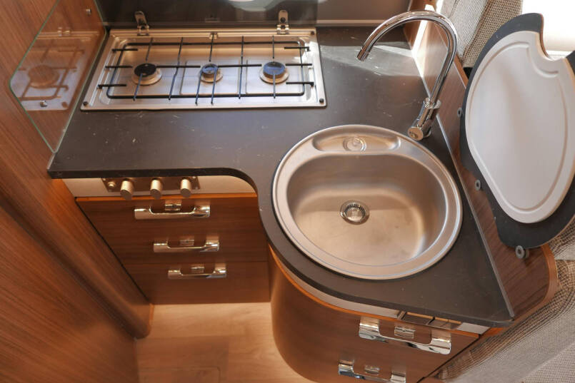 Hymer BMC-I 680 ModernComfort | Levelsysteem | AL-DE | Airco | Omvormer 39