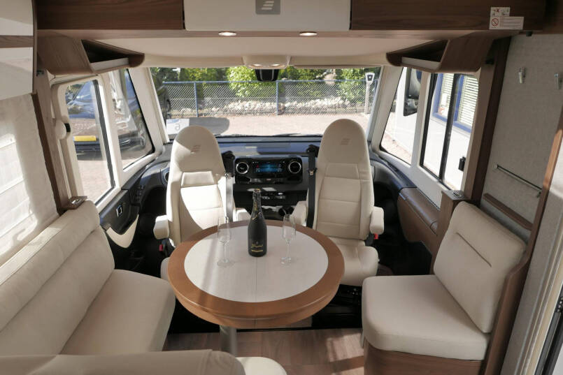 Hymer BML-I 790 MasterLine | Queensbed | Levelsysteem | Hefbed | Lithium | 27