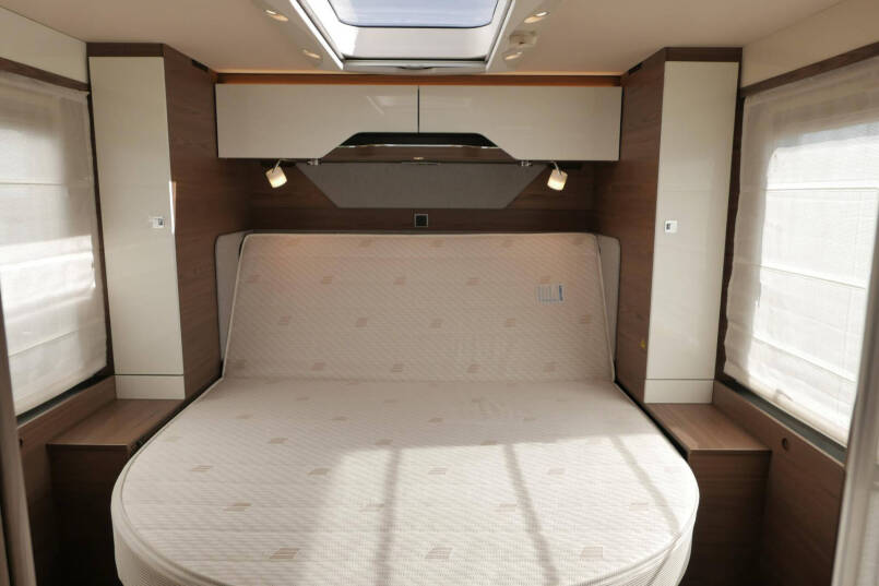 Hymer BML-I 790 MasterLine | Queensbed | Levelsysteem | Hefbed | Lithium | 46
