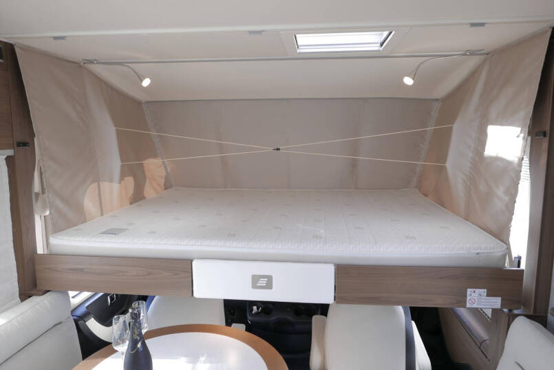 Hymer BML-I 790 MasterLine | Queensbed | Levelsysteem | Hefbed | Lithium | 61