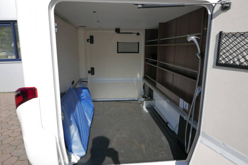 Hymer BMC-T 600 WhiteLine | Hefbed | Levelsysteem | 450 Lithium | Automaat | 4430 Chassis 14