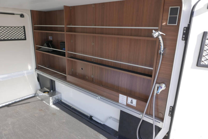 Hymer BMC-T 600 WhiteLine | Hefbed | Levelsysteem | 450 Lithium | Automaat | 4430 Chassis 15