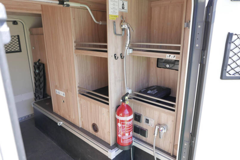 Hymer MLT 570 | Mercedes | Automaat | Enkele bedden | 6.73 M 13