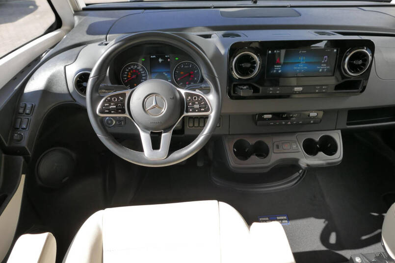 Hymer BML-I 780 MasterLine | Levelsysteem | Lithium | Airco | Enkele bedden 24