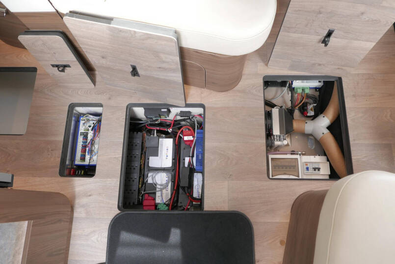 Hymer BML-I 780 MasterLine | Levelsysteem | Lithium | Airco | Enkele bedden 63
