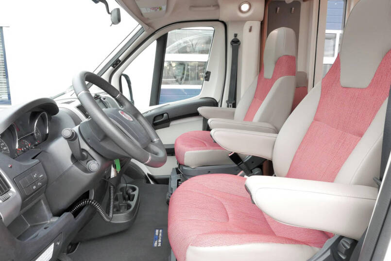 Hymer T 588 SL | AL-KO maxi | 180pk Automaat | Levelsysteem 18