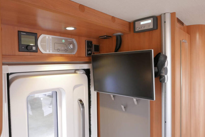 Hymer T 588 SL | AL-KO maxi | 180pk Automaat | Levelsysteem 29
