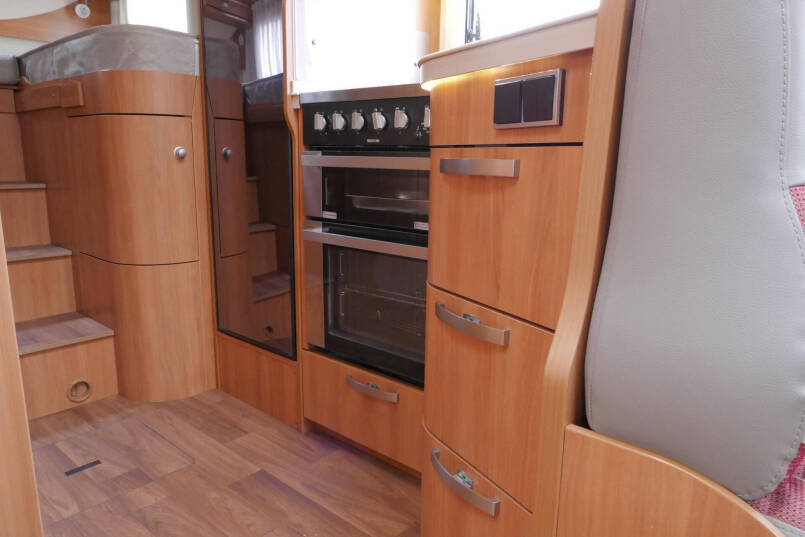 Hymer T 588 SL | AL-KO maxi | 180pk Automaat | Levelsysteem 29