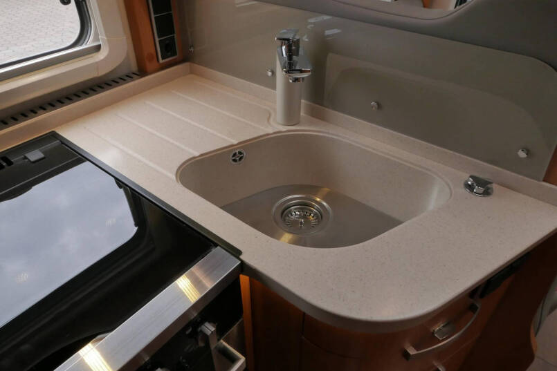 Hymer T 588 SL | AL-KO maxi | 180pk Automaat | Levelsysteem 32