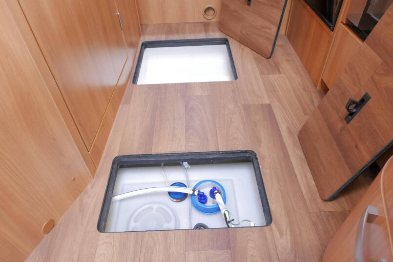 Hymer T 588 SL | AL-KO maxi | 180pk Automaat | Levelsysteem 39