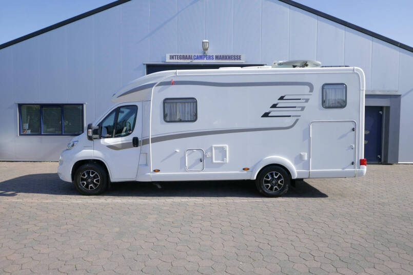 Hymer T 578 CL | Enkele bedden | Automatische schotel | AL-KO chassis 2