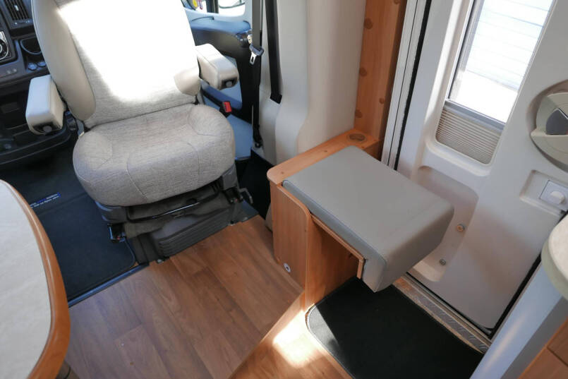 Hymer T 578 CL | Enkele bedden | Automatische schotel | AL-KO chassis 29