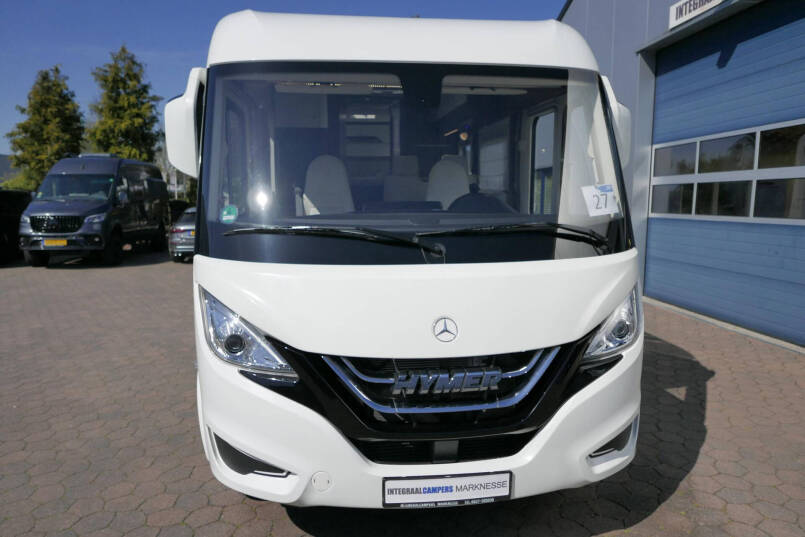 Hymer BMC-I 680 ModernComfort | Airco | Zonnepanelen | Enkele bedden 1