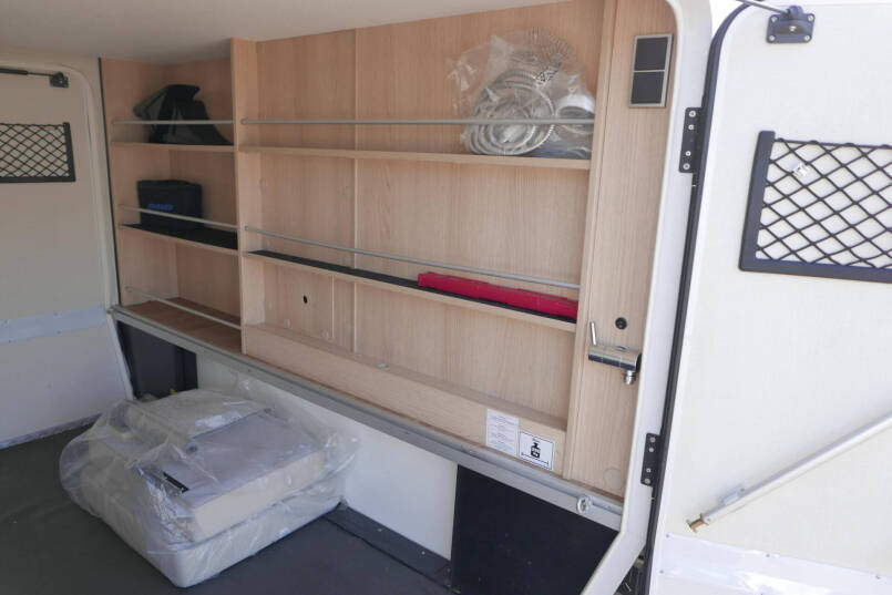 Hymer BMC-T 600 | Enkele bedden | Lithium | AL-KO maxi | Omvormer | 15