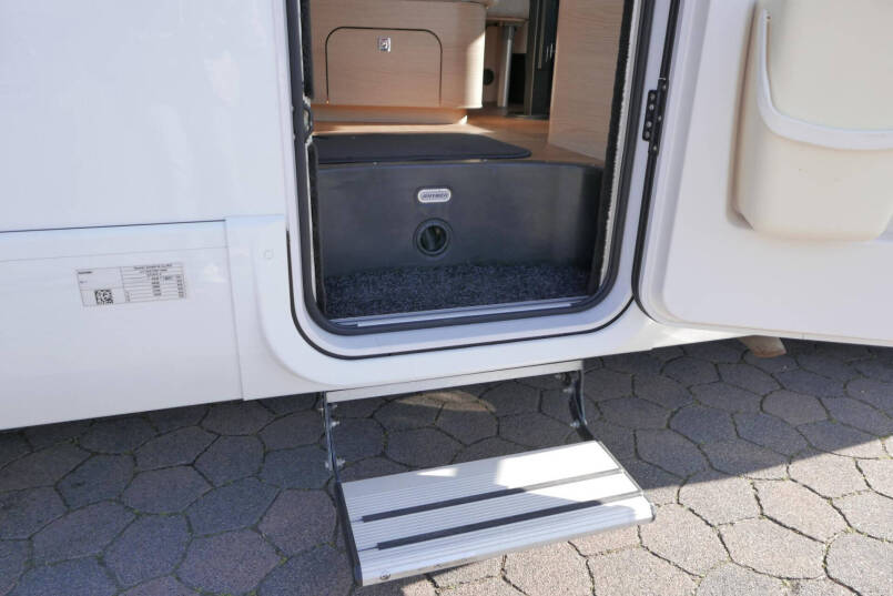 Hymer BMC-T 600 | Enkele bedden | Lithium | AL-KO maxi | Omvormer | 17