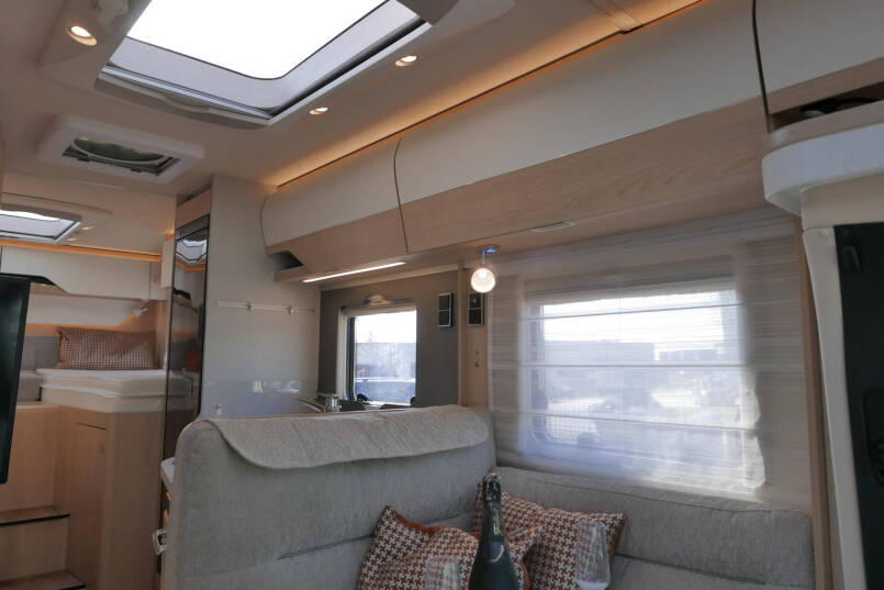 Hymer BMC-T 600 | Enkele bedden | Lithium | AL-KO maxi | Omvormer | 30