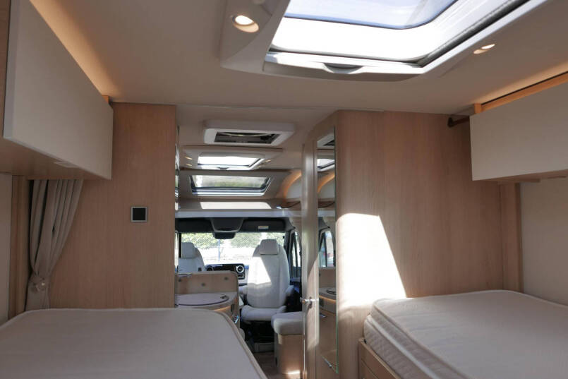 Hymer BMC-T 600 | Enkele bedden | Lithium | AL-KO maxi | Omvormer | 38