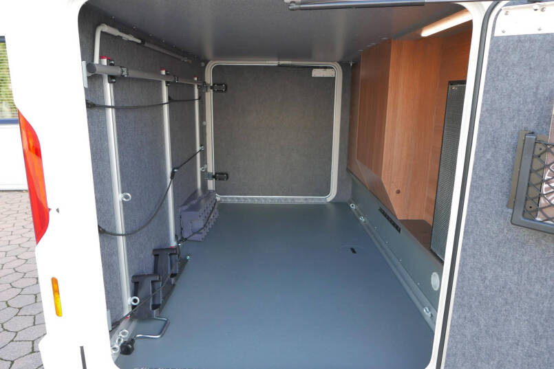 Carthago C-Tourer T 149 LE 9G Automaat | Enkele bedden | AL-KO maxi chassis 13