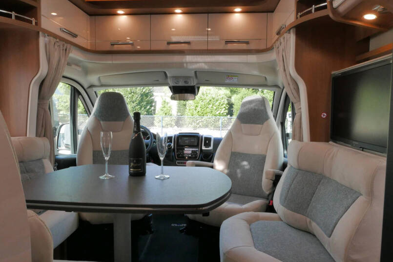 Carthago C-Tourer T 149 LE 9G Automaat | Enkele bedden | AL-KO maxi chassis 24