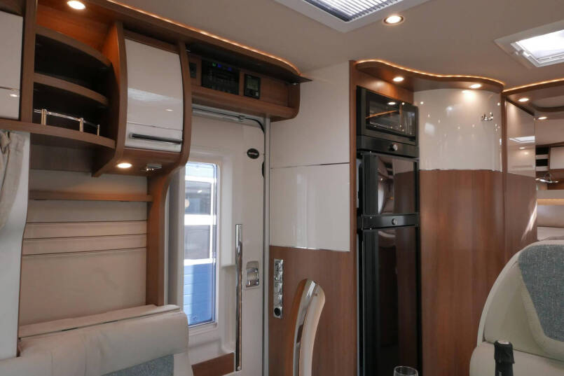 Carthago C-Tourer T 149 LE 9G Automaat | Enkele bedden | AL-KO maxi chassis 32