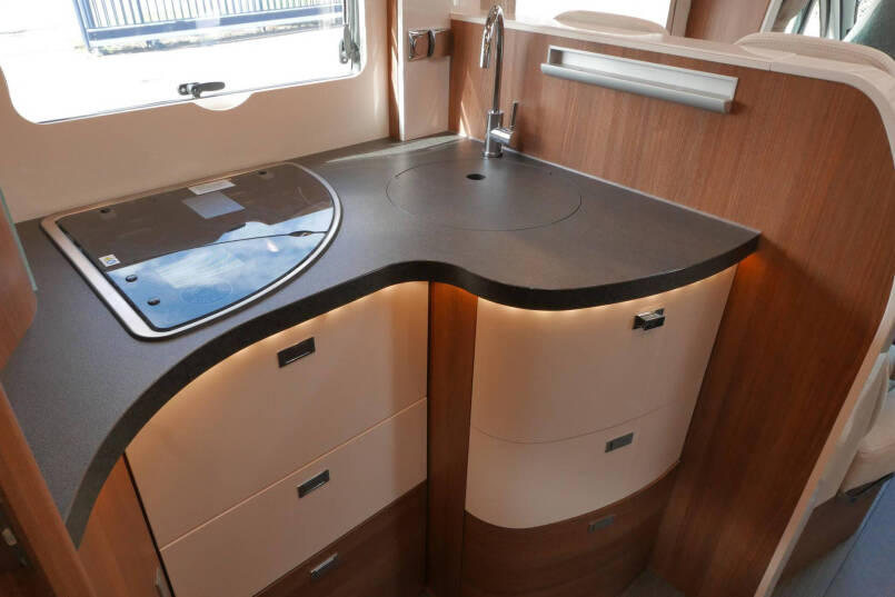 Carthago C-Tourer T 149 LE 9G Automaat | Enkele bedden | AL-KO maxi chassis 38
