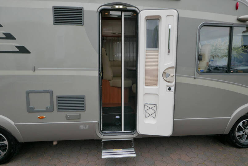 Hymer ML-I 620 3.0 V6 | Levelsysteem | Airco | Alde | 2 Zonnepanelen | 17