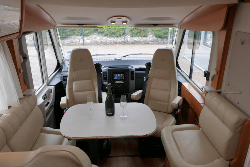 Hymer ML-I 620 3.0 V6 | Levelsysteem | Airco | Alde | 2 Zonnepanelen | 24