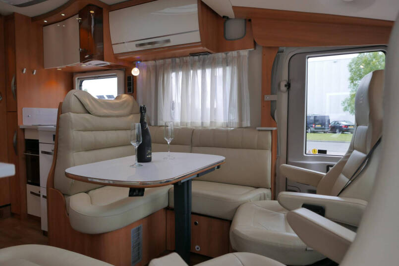 Hymer ML-I 620 3.0 V6 | Levelsysteem | Airco | Alde | 2 Zonnepanelen | 28