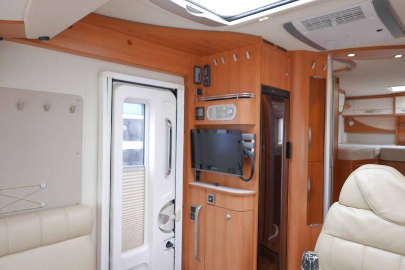 Hymer ML-I 620 3.0 V6 | Levelsysteem | Airco | Alde | 2 Zonnepanelen | 32