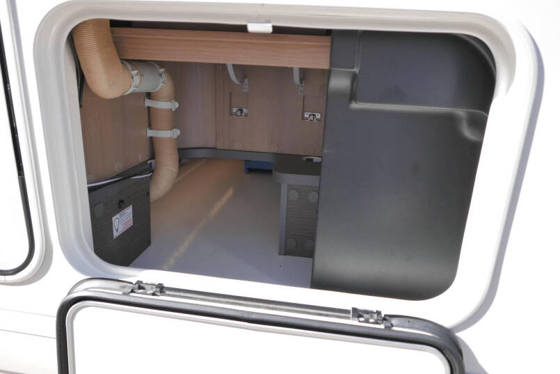 Carthago C-Tourer I 149 LE | 400 Ah lithium | Levelsysteem | Airco | Mercedes 18