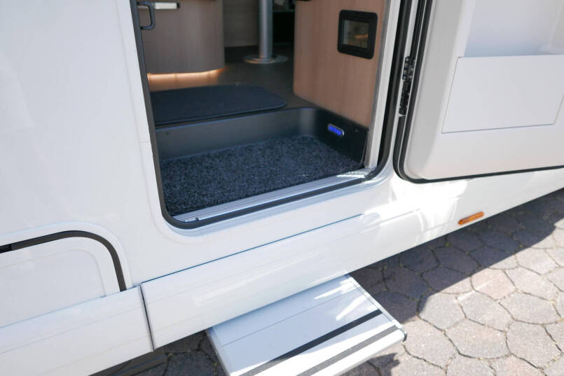 Carthago C-Tourer I 149 LE | 400 Ah lithium | Levelsysteem | Airco | Mercedes 21