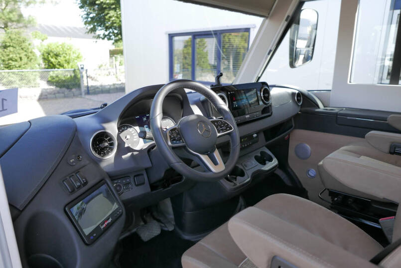 Carthago C-Tourer I 149 LE | 400 Ah lithium | Levelsysteem | Airco | Mercedes 24