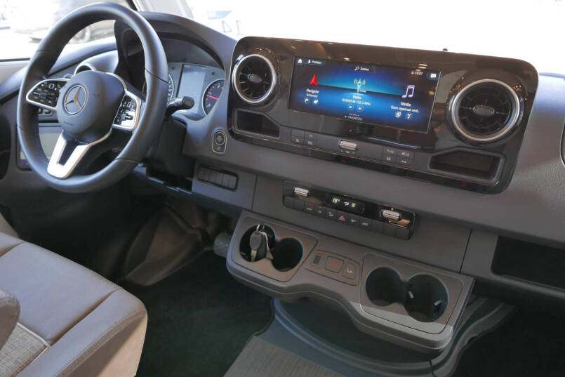 Carthago C-Tourer I 149 LE | 400 Ah lithium | Levelsysteem | Airco | Mercedes 25