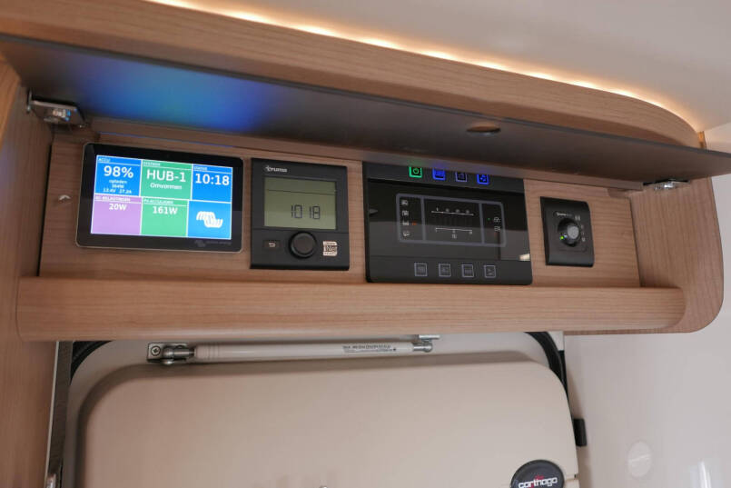 Carthago C-Tourer I 149 LE | 400 Ah lithium | Levelsysteem | Airco | Mercedes 38
