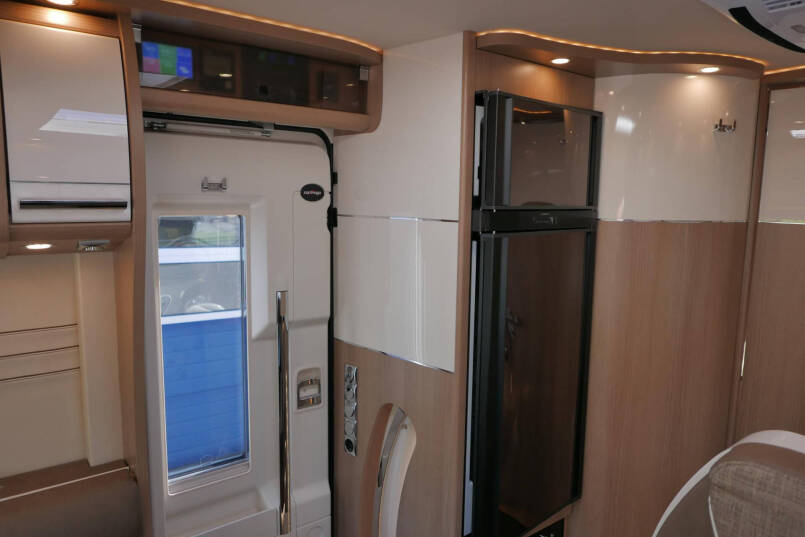 Carthago C-Tourer I 149 LE | 400 Ah lithium | Levelsysteem | Airco | Mercedes 39