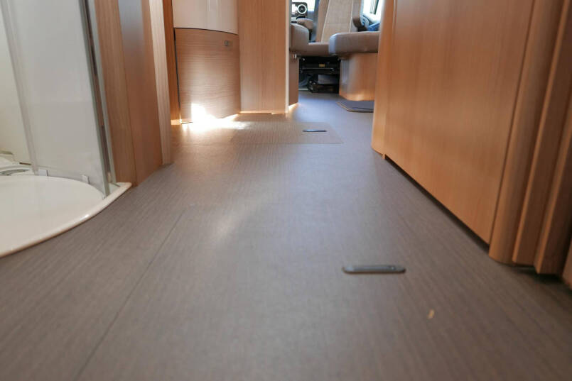 Carthago C-Tourer I 149 LE | 400 Ah lithium | Levelsysteem | Airco | Mercedes 64