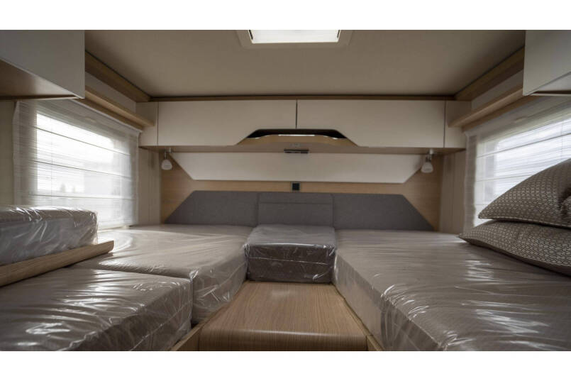Hymer BMC-I 680 Bovenkastjes | Levelsysteem | Lithium | enkelen bedden 5