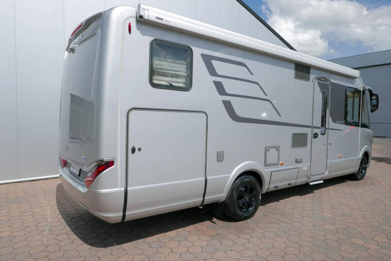 Hymer BML-I 780 MasterLine | Levelsysteem | Luchtvering | 5 Persoon | Lithium | Airco | 12