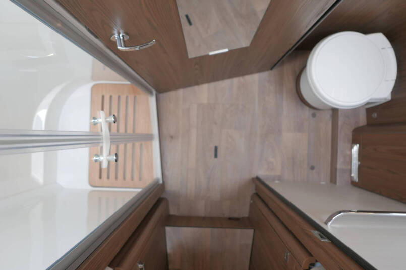 Hymer BML-I 780 MasterLine | Levelsysteem | Luchtvering | 5 Persoon | Lithium | Airco | 52