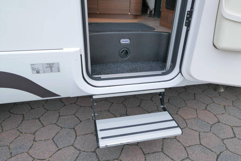 Hymer BMC-T 600 WhiteLine | Levelsysteem | Lithium | Airco | Clesana 18