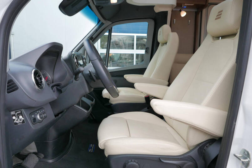 Hymer BMC-T 600 WhiteLine | Levelsysteem | Lithium | Airco | Clesana 21